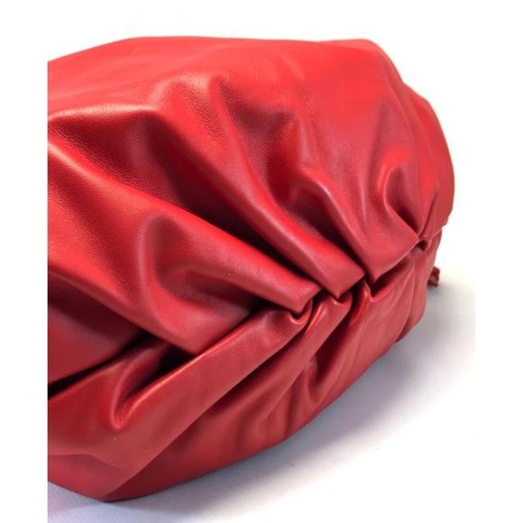 BOTTEGA VENETTA Bulb Medium Pouch Knot Red Calfskin Leather Clutch - Picture 10 of 12